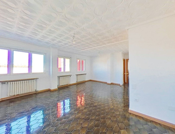 Piso en alquiler en Miraflores San Jose , Zaragoza thumbnail 1
