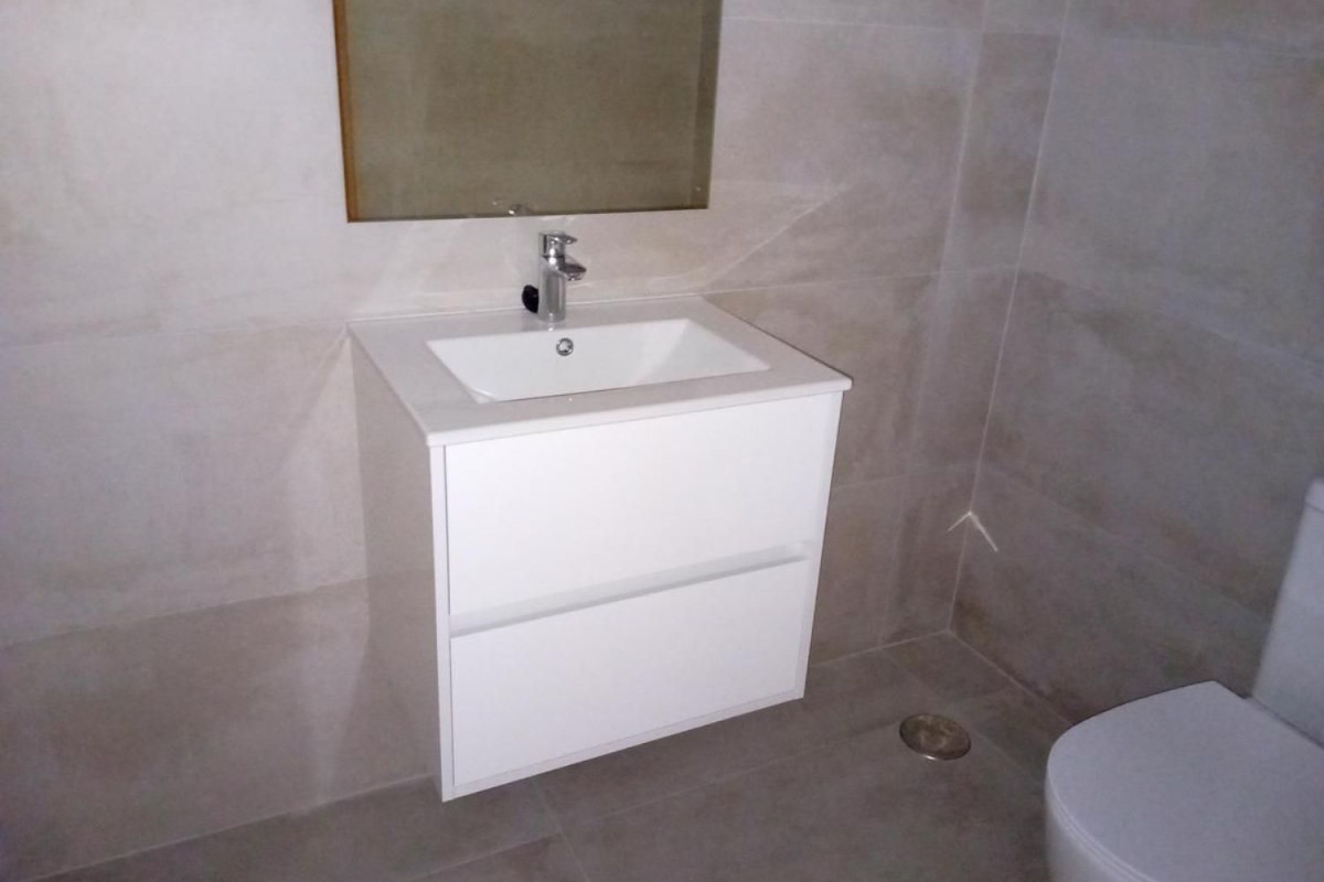 Venta de piso en Jeronimo Sta. Fe, Lorca
photo 3