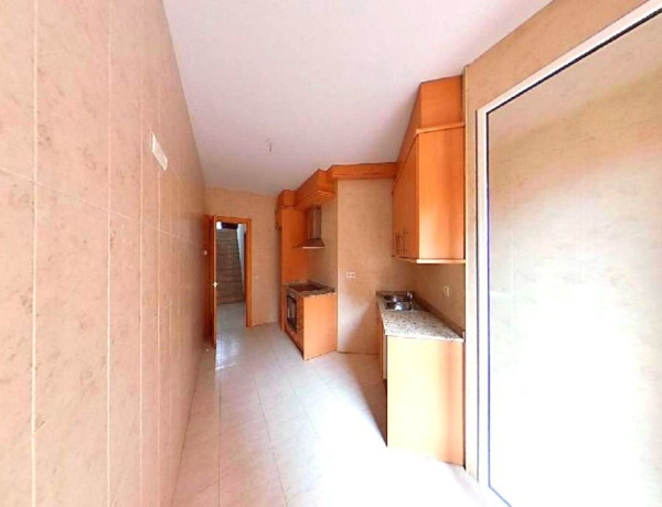 Chalet adosado en venta en  Calle del Tossalet dels Dolors , Manresa photo 4