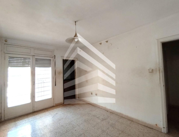 Piso en venta en Calle del Poeta Josep Punsola, Mataró thumbnail 2