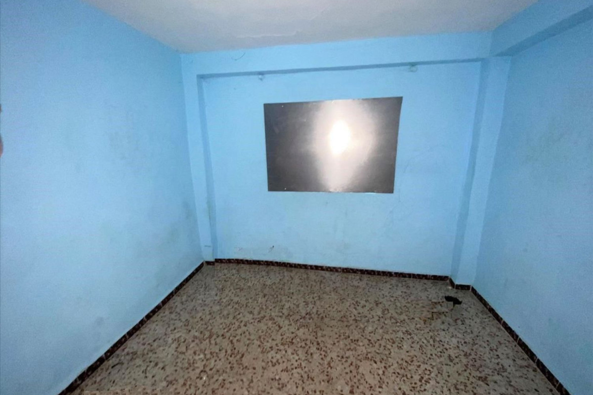 Sale of townhouse in  Teruel , Algeciras photo 2