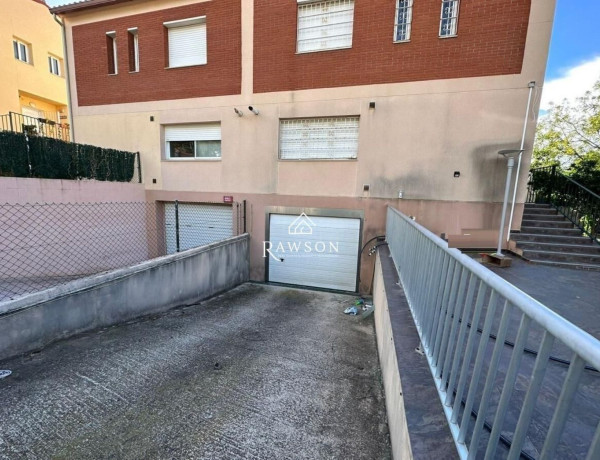 Chalet adosado en venta en  Calle del Llorer , Salou photo 3