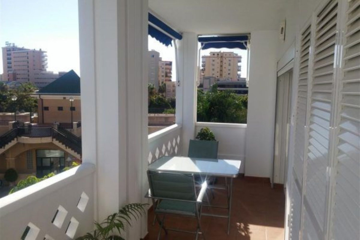 Sprzedaż mieszkania w Calle Príncipe Faisal de Arabia Saudi, Torremolinos
 photo 3