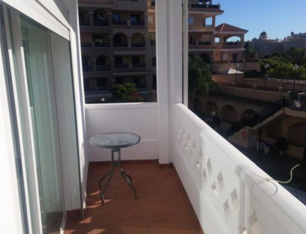 Piso en venta en  Calle Príncipe Faisal de Arabia Saudi, Torremolinos photo 4
