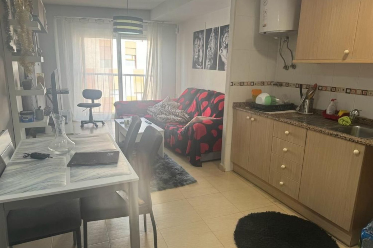 Sale of apartment in Center, Almazora/Almassora
photo 1