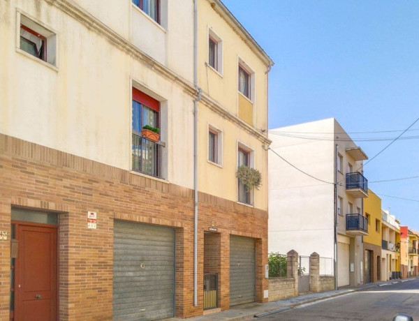 Chalet adosado en venta en , Vilafant photo 2