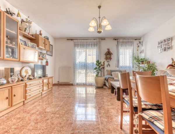 Chalet adosado en venta en , Vilafant photo 3