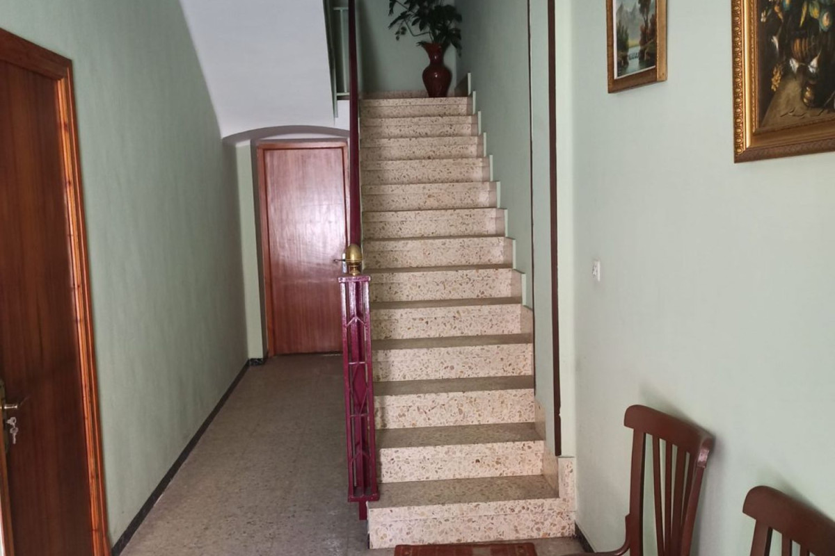 Properties for sale and rent in Spain photo 3