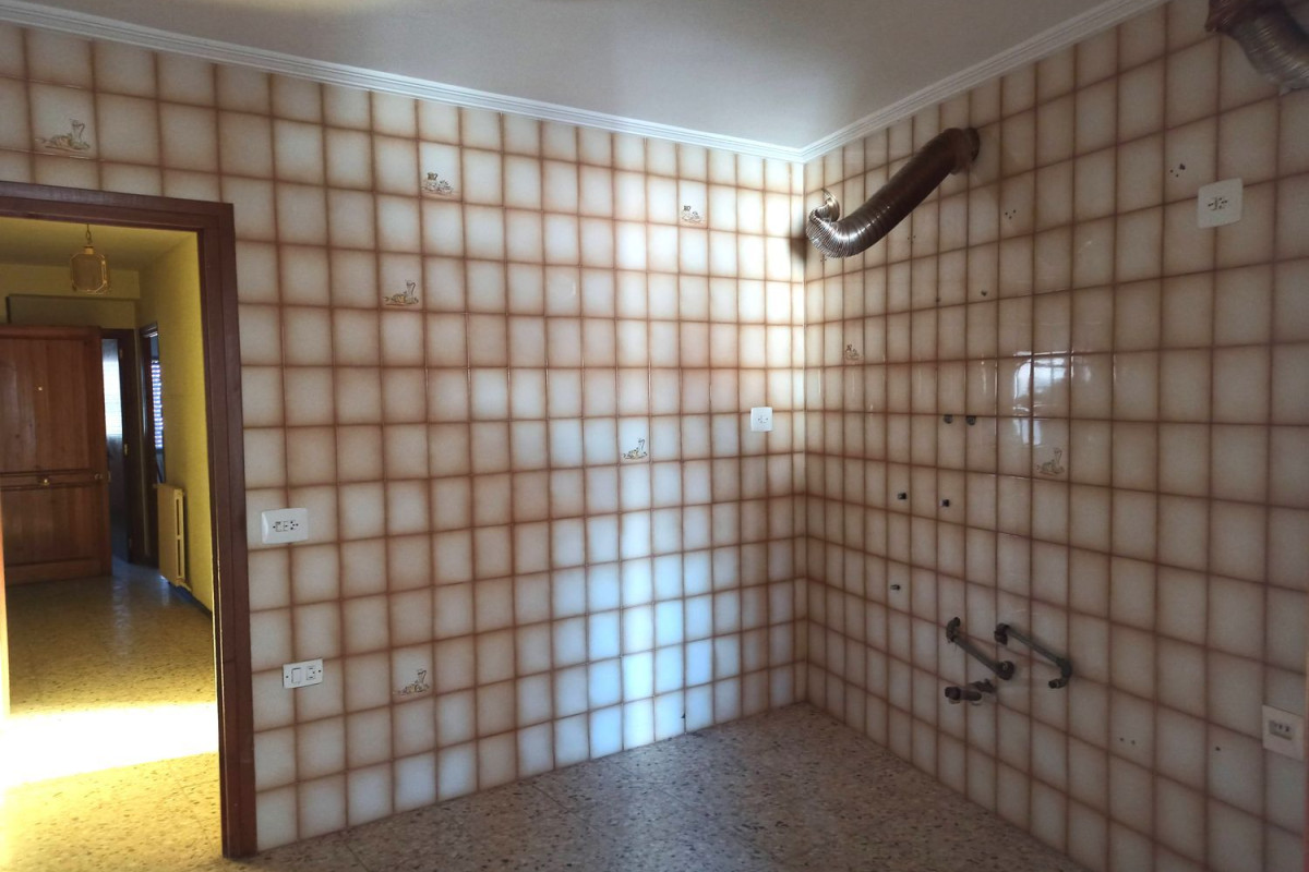Properties for sale and rent in Spain photo 5