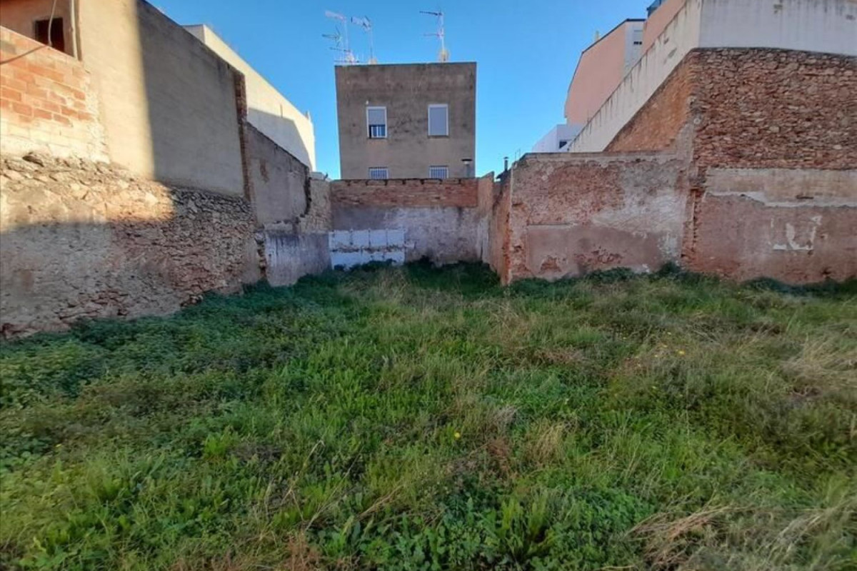 Terreno en venta en Villarreal/Vila-Real, Castellón photo 3