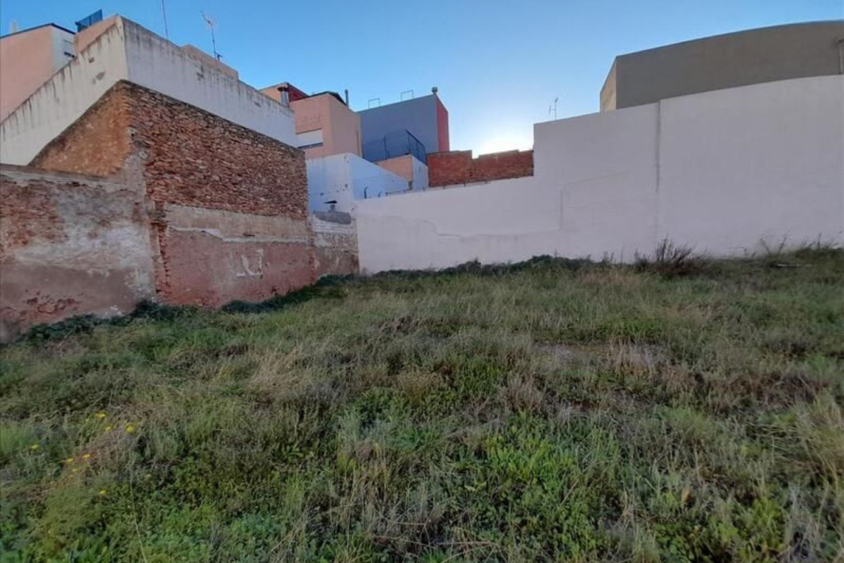 Terreno en venta en Villarreal/Vila-Real, Castellón photo 4
