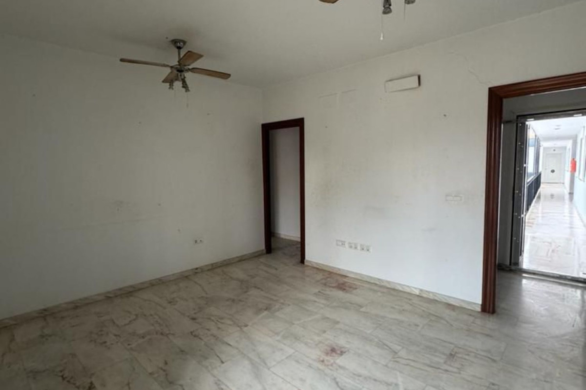 Piso en venta en cervantes, Кория дель Рио
 photo 5