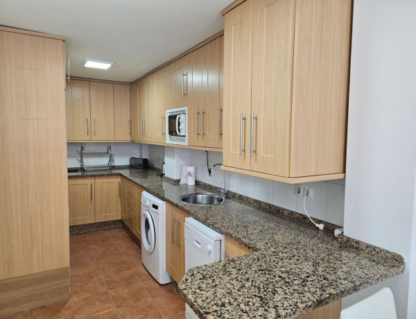 Bajo en venta en  La Cala de Mijas , Mijas photo 4