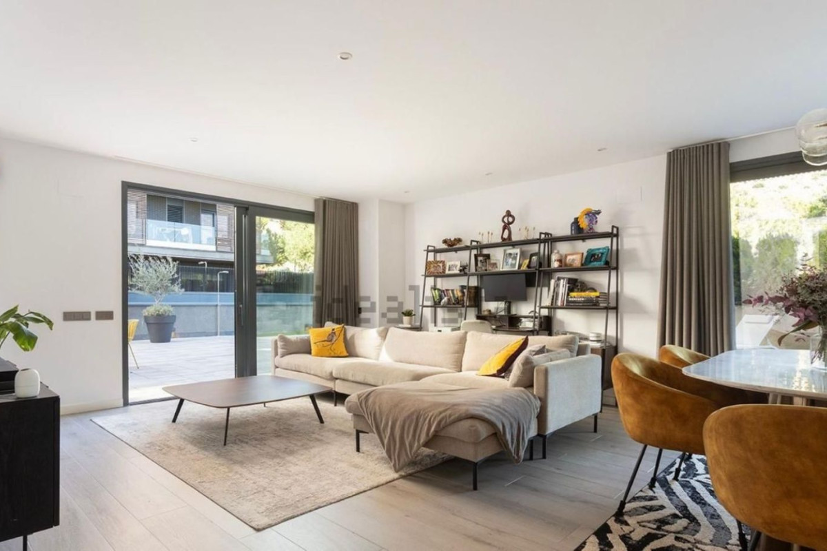 Sale of apartment in Finestrelles, Esplugues de Llobregat
 photo 5