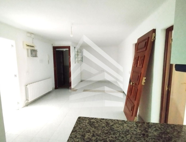 Piso en venta en Calle Muntanya, Mataró thumbnail 1