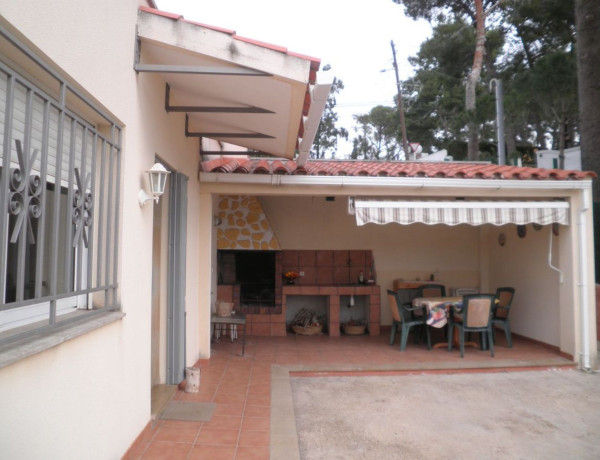 Chalet independiente en venta en  Camino del Cirerer, Tortosa photo 2