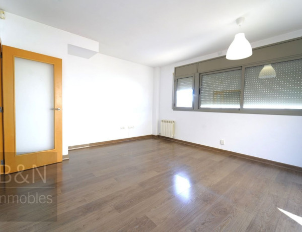 Ático en venta en  Zona Esportiva - Sant Pere , Terrassa photo 4