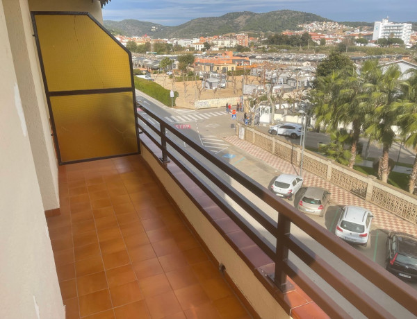 Piso en venta en Avenida DELS TARONGERS, Pineda de Mar thumbnail 2