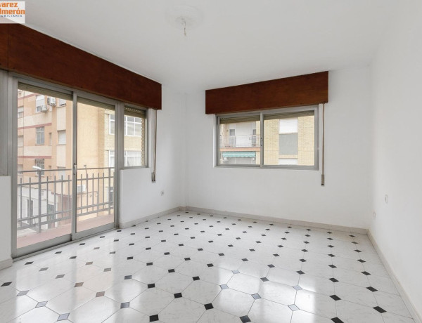 Piso en venta en , Atarfe photo 2
