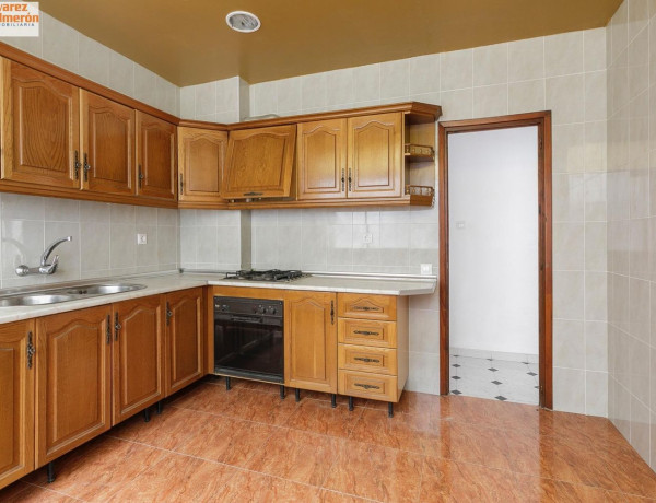 Piso en venta en , Atarfe photo 3