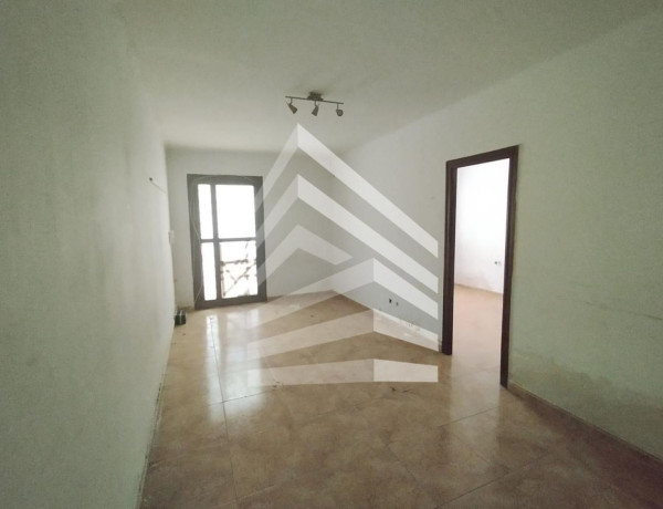 Bajo en venta en Calle Major, Mataró photo 1