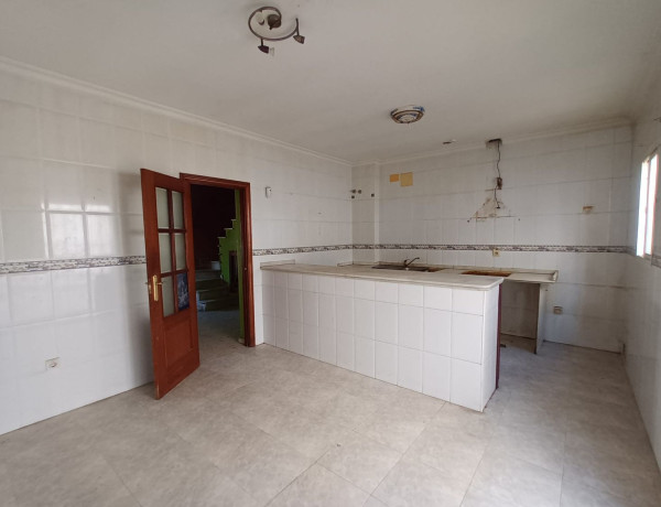 Таунхаус на продажу в , Coria del Río photo 4