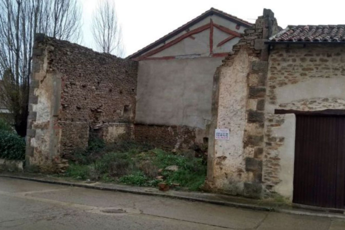 Terreno en venta en Pomar de Valdivia, Palencia photo 3