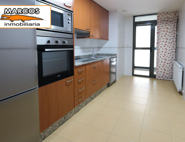 Apartment for sale in  Calle Ignacio Grobas, Vigo photo 4