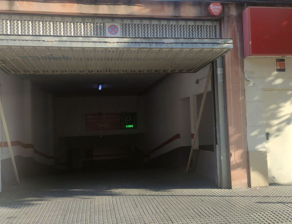 Garaje en venta en  Calle utrera , Distrito Sector sur - Santa Cruz photo 4