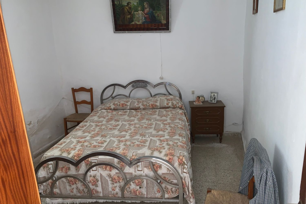 Sale of townhouse in Cerro San Joaquín , Antequera photo 3