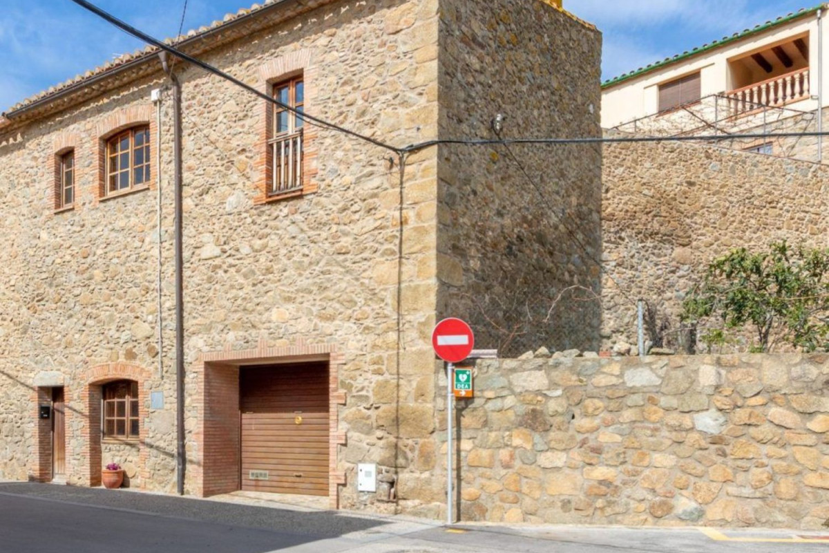 Venta de chalet adosado en , Cantallops photo 2
