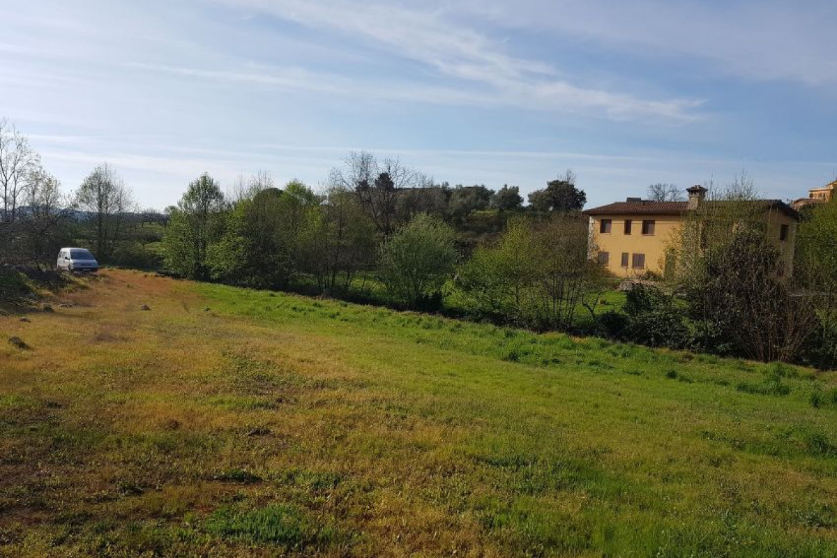 Terreno en venta en Madrigal de la Vera, Cáceres photo 1