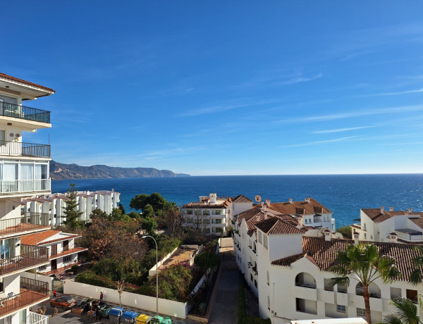 Piso en venta en Calle Castilla Pérez, 62 , 6º-6, Nerja thumbnail 1