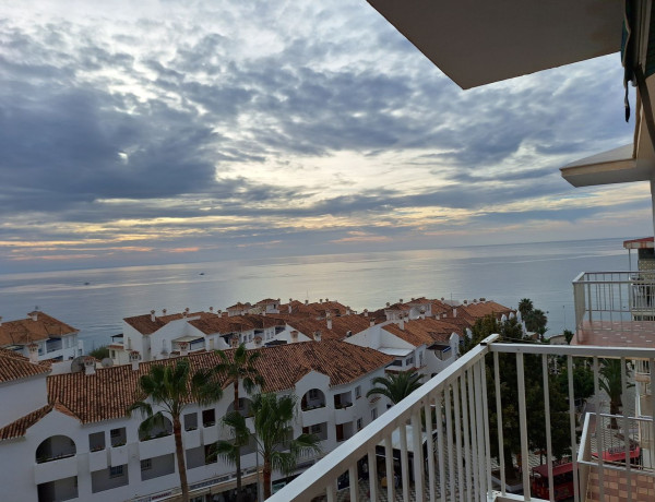 Piso en venta en Calle Castilla Pérez, 62 , 6º-6, Nerja thumbnail 2