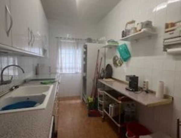 Chalet adosado en venta en , El Hoyo de Pinares thumbnail 1