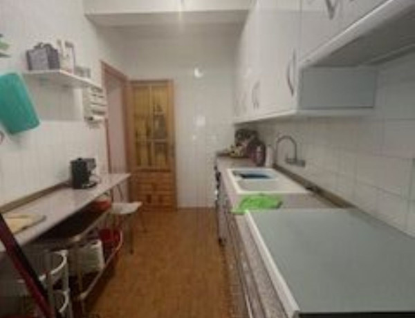 Chalet adosado en venta en , El Hoyo de Pinares thumbnail 2