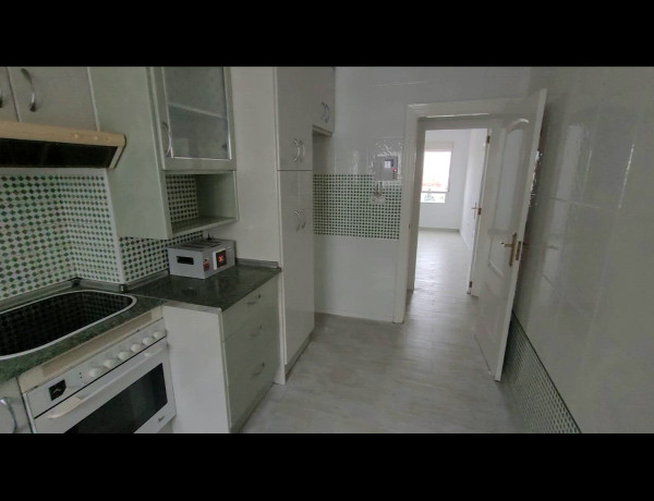 Piso en venta en TRIUNFO, 5, Murcia thumbnail 1