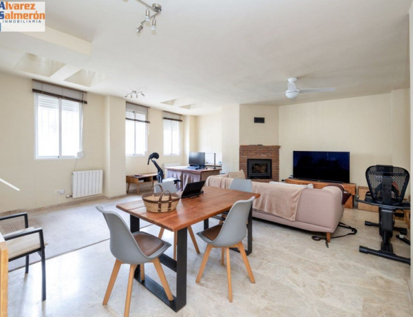 Detached villa for sale in Calle Pájaro Azul, Armilla thumbnail 2