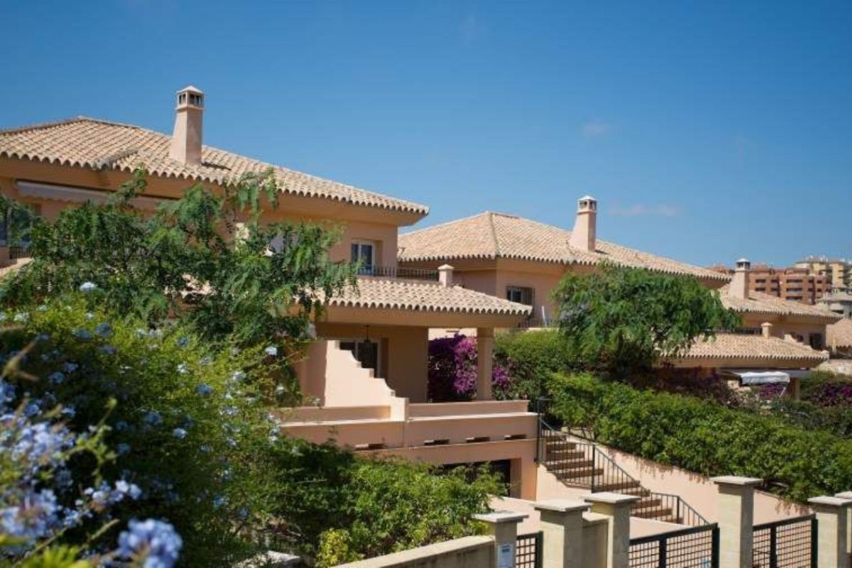 Venta de chalet independiente en Riviera del Sol, Mijas
 photo 2