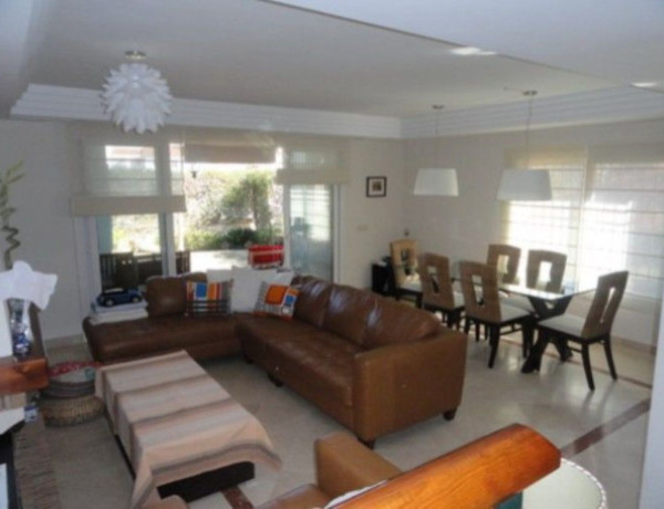 Chalet independiente en venta en Riviera del Sol , Mijas thumbnail 2