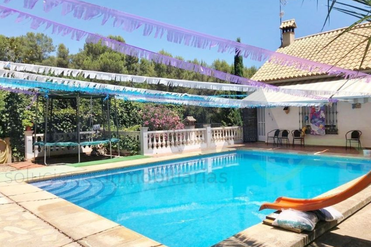 Casa o chalet independiente en venta en Carcaixent, Carcaixent
photo 1