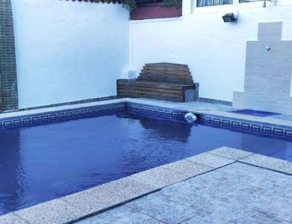Chalet independiente en venta en  Playa Bahía Dorada , Estepona photo 2