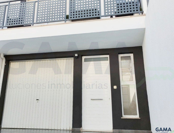 Chalet adosado en venta en , Senyera photo 1