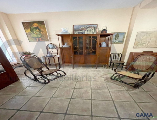 Chalet adosado en venta en  Centro - El Castillo , Sagunto/Sagunt photo 3