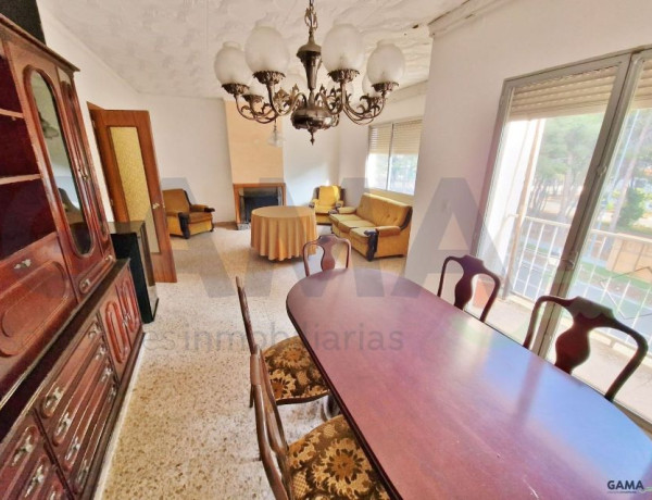 Chalet independiente en venta en , Tous photo 1