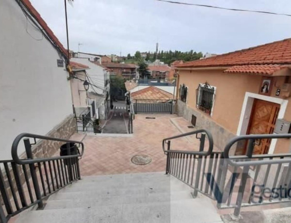 Chalet independiente en venta en Calle Mirasol, Arganda thumbnail 1