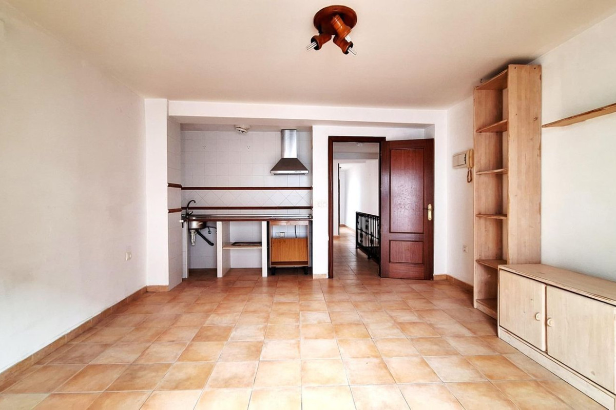 Продажа таунхауса в  Центро , Алхесирас photo 2