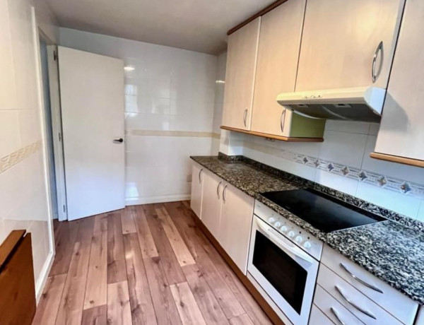 First floor for sale in  Ca n'Oriol - Can Rosés , Rubí photo 2