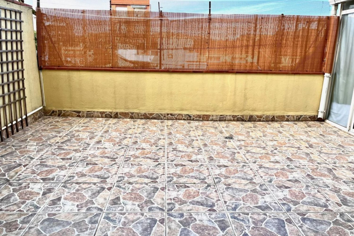 Venta de bajo en Ca n'Oriol - Can Rosés, Rubí
photo 5