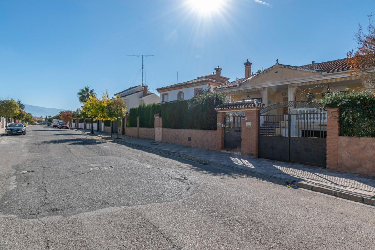 Casa o chalet independiente en venta en avenida del carmen, 22, Cullar-Vega
photo 5